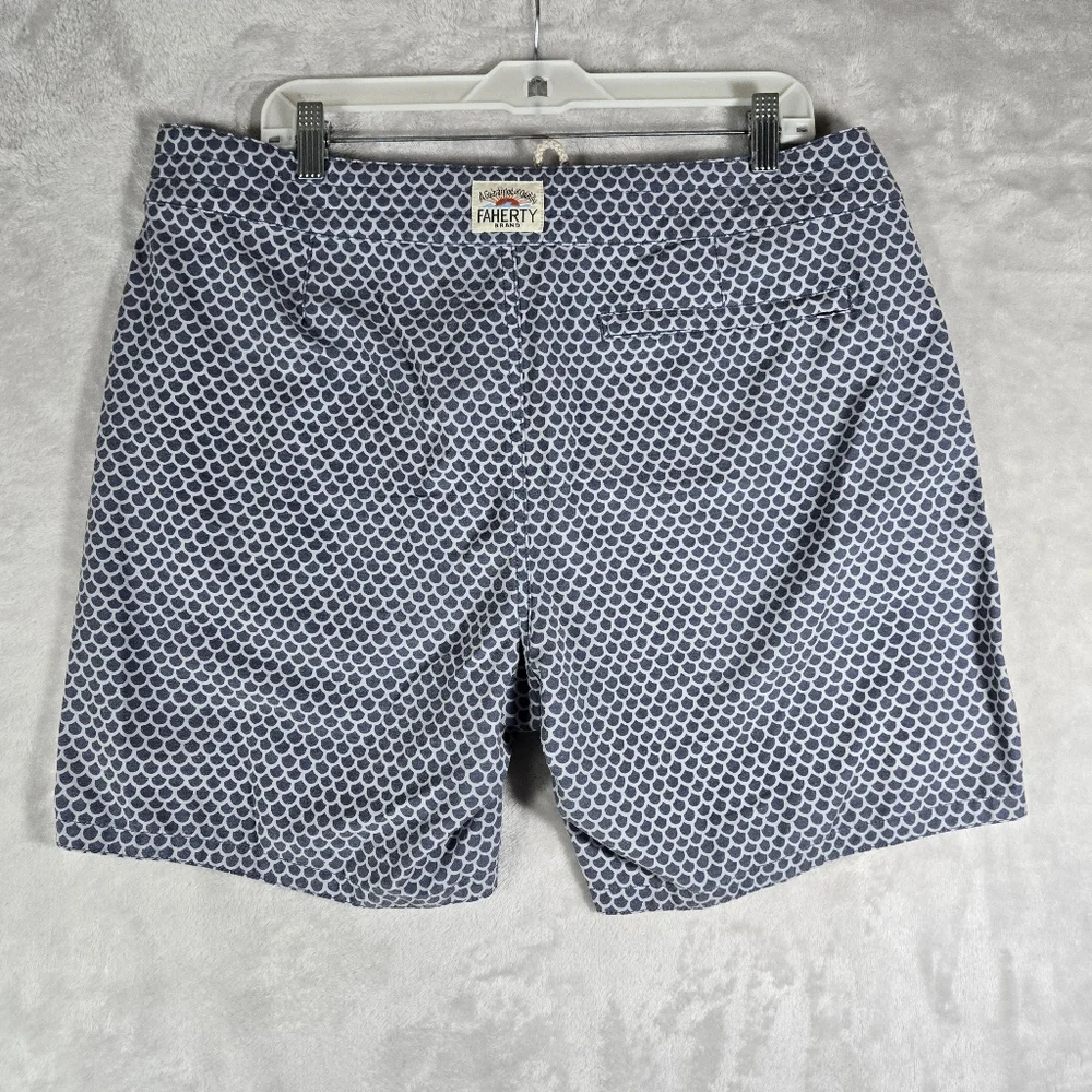 Faherty Board Swim Shorts Trunks Mens Size 36 Blue Fish Scales 6.5” Inseam
